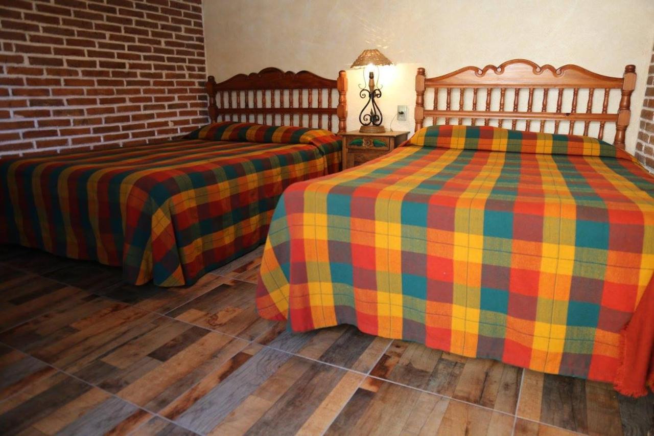 Hotel Del Carmen Tlalpujahua de Rayón Kültér fotó